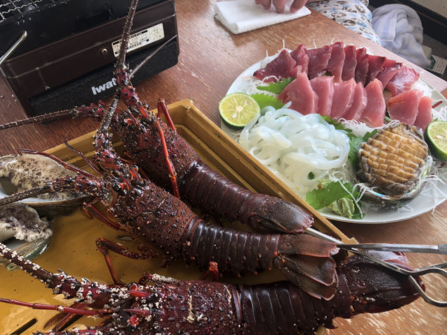 浮座敷の海賊焼。3,500円からと、とてもリーズナブル。_シーラニ水床湾