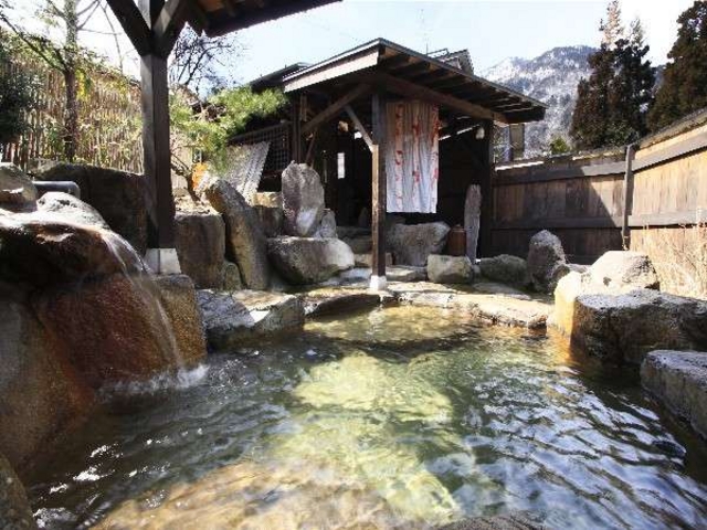 朝風呂も気持ちいいです。_麓庵 民宿たきざわ