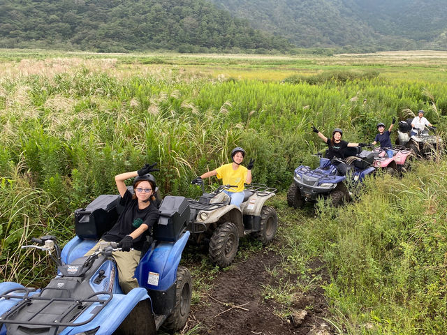 草原の中を気持ちよく走ろう!_富士山バギー