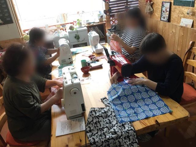 プラベートレッスンの他にグループレッスンも承ります。_sewing cafe coton