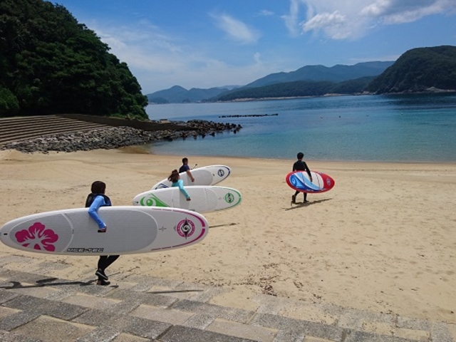 体験コースを行う大田浜ビーチ_abyss