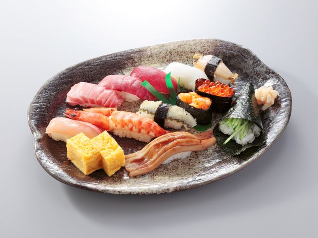 特上にぎり_御食事処 大漁市場