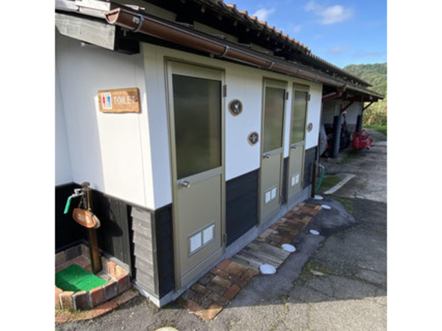 清潔な「洋式・水洗トイレ」を完備_青才りんご園