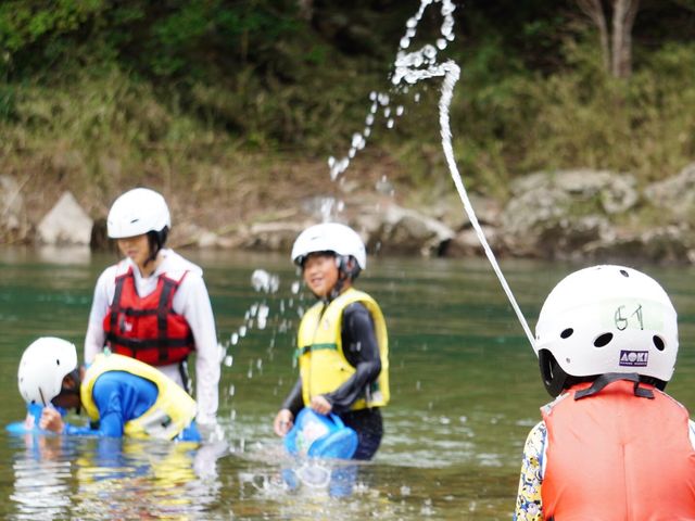 豊富な水遊び_一般社団法人庄原観光推進機構
