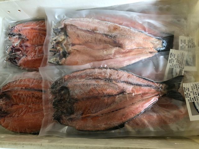 直売所人気商品「桜ますのひらき」_離島仙人