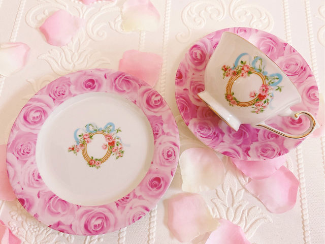 ポーセラーツオリジナル、エレガントなカップ&ソーサー_ポーセラーツサロン macaron couture 武蔵小杉