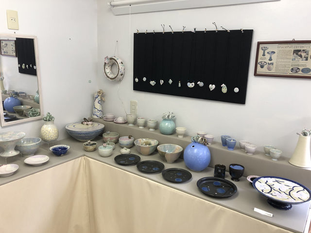 工房内ショップ_K's Clay Studio 陶芸体験
