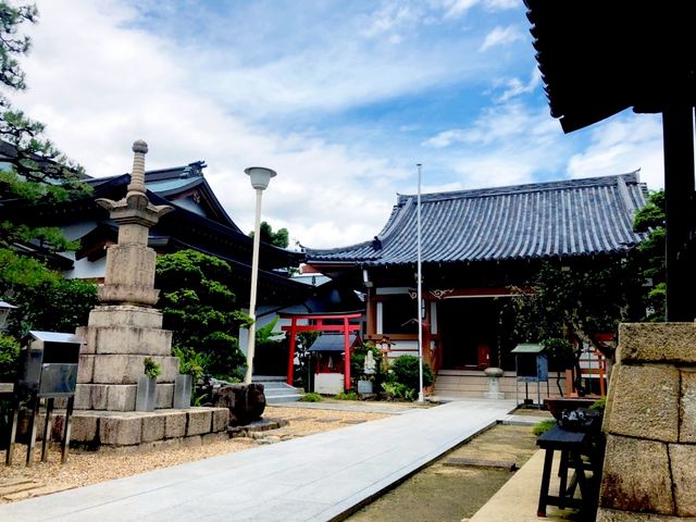 猪名野山 願成就寺 安楽院