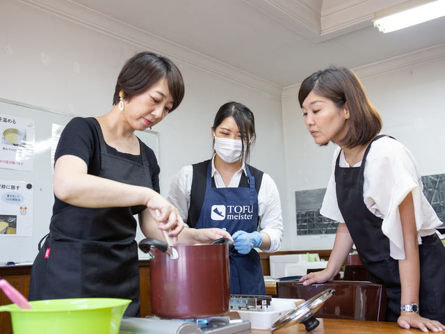 Cafe にがり衛門