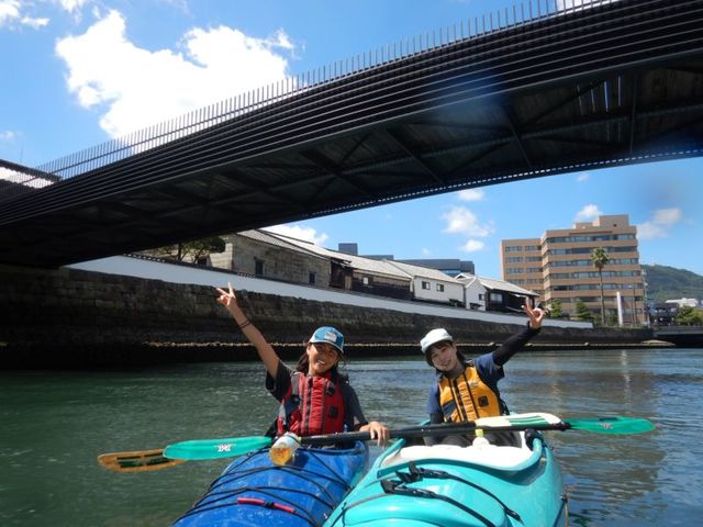 出島オランダ商館跡と出島表門橋_シーカヤック長崎