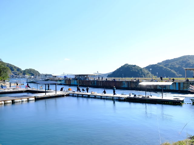 手ぶら体験コースの様子_釣り公園 佐助屋
