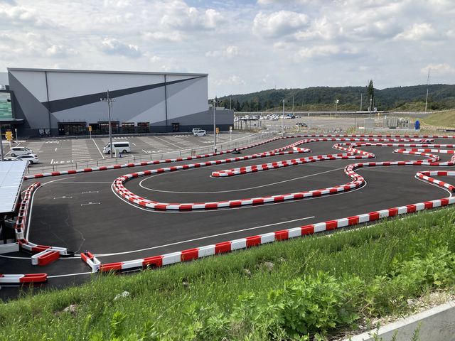 奥の深いテクニカルコースで攻略する楽しさ満載_Amazing Kart ISK イオンモール土岐店