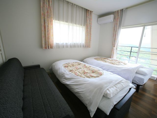 洋室からも海をご覧いただけます_iHouse あたみんち