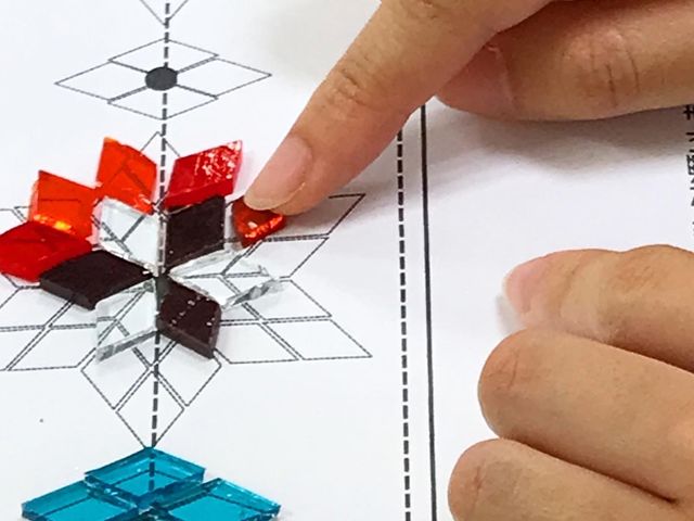 デザイン検討中。一番悩む工程です。_らんぷ工房