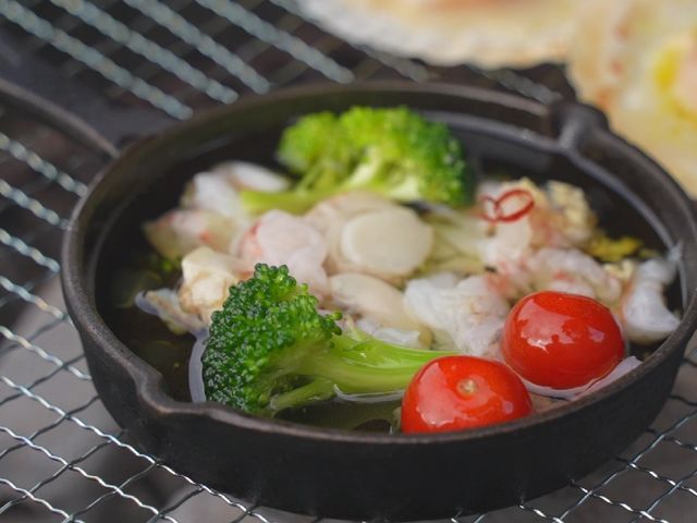 すべて下処理済みなので、食材を器に乗せて焼くだけの簡単調理!_Link del mar