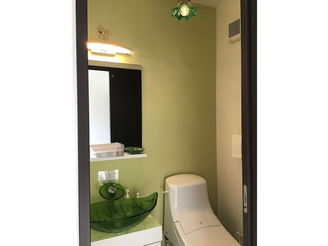 トイレも面白いと人気で、隠れたフォトスポット(?)です。_カフェ シュエット