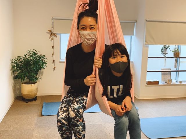 親子ヨガ_ヨガチタチタ 枚方スタジオ