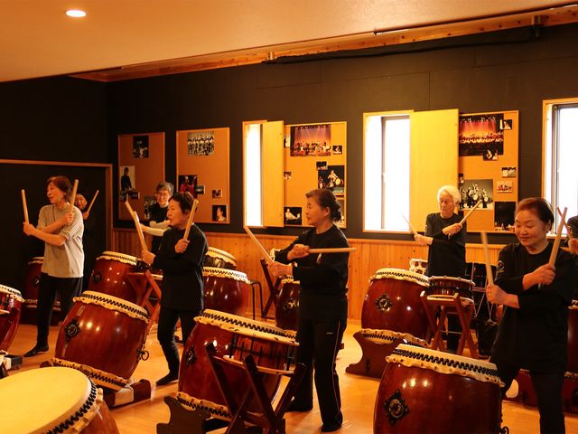 Studio DAO