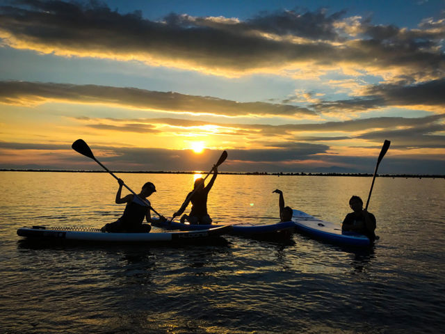 夕日を見ながらのSUPで感動。。。_Beach house popi