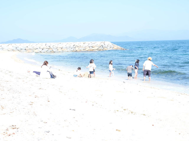 海までも徒歩で行ける距離。浜辺でのサウナは最高!_象と太陽社