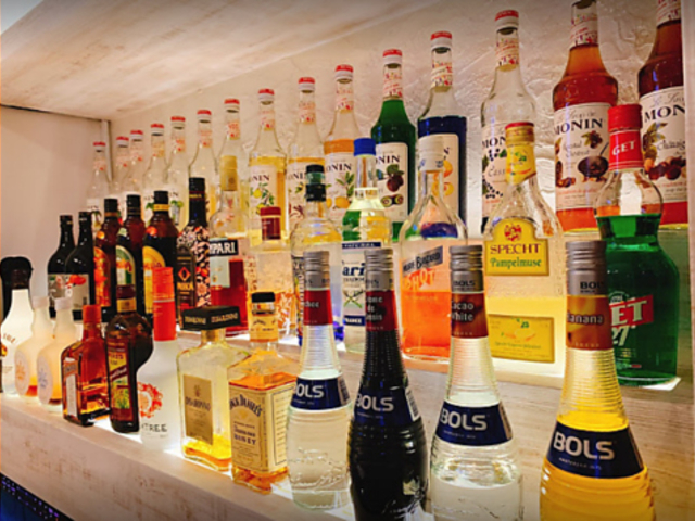Bar Hana Hanaの写真1