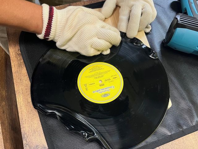 レコード加工_REVINLYWORKS