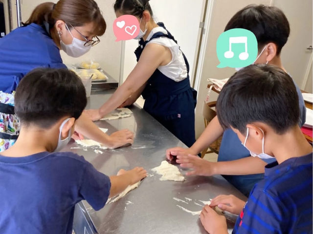 手ごねも出来ます!_glamorousパン教室