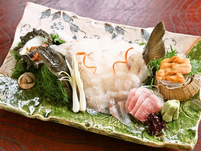 弁天島 山本亭の写真1