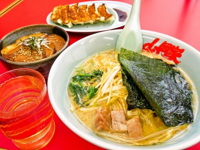 ラーメン山岡家 テクノポリスセンター店の写真1