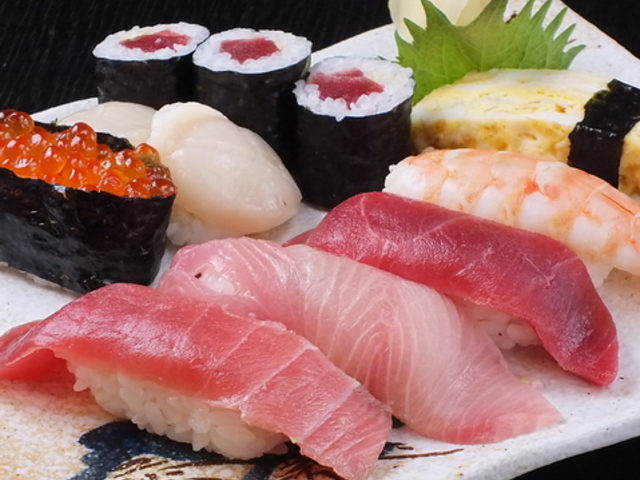 月乃家寿司の写真1