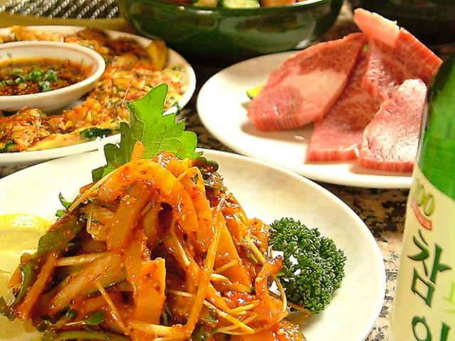 炭火焼肉レストラン フェの写真1