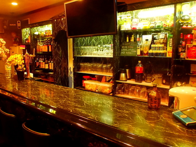 カラオケBar くろねことまとの写真1