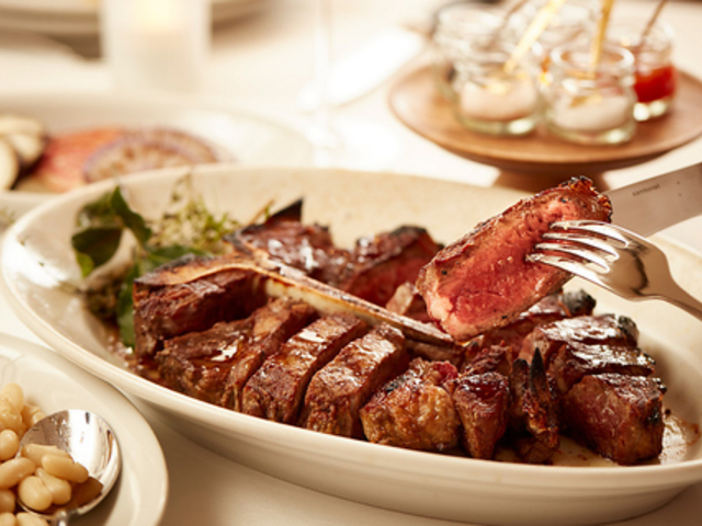 Bisteccheria INTORNO Steak Bar Ginza Tokyoの写真1