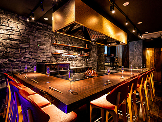 横浜 鉄板焼き 牛鳴の写真1