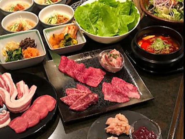 焼肉 潤の写真1