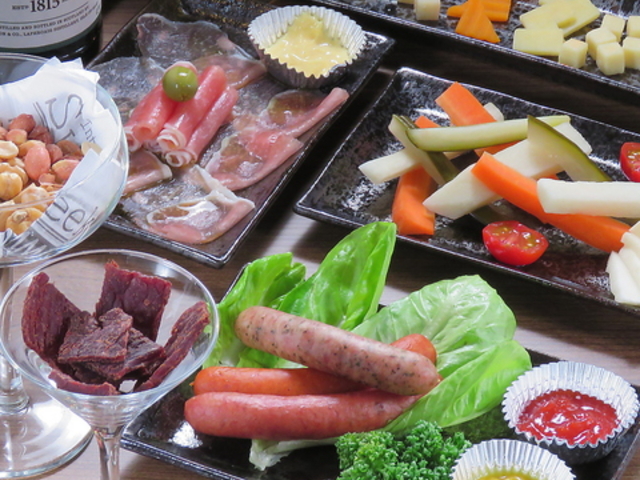 BAR THINKTANKの写真1