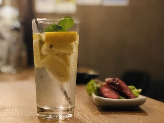 酒屋の酒場 さかぎしの写真1