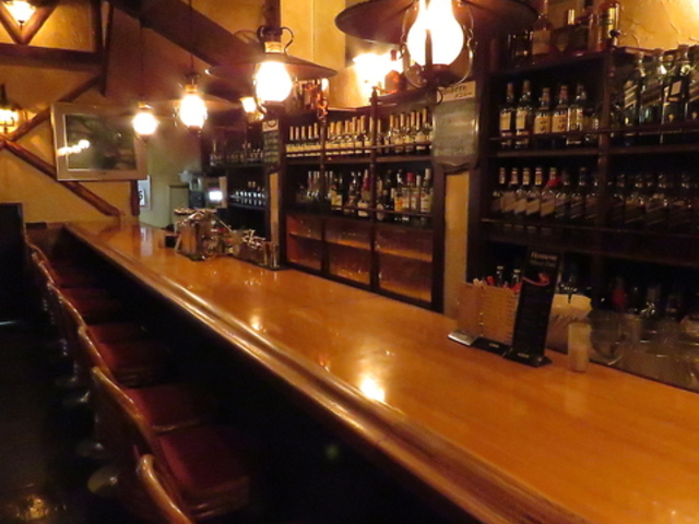 洋酒の店 ともしびの写真1