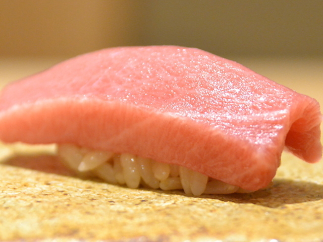 鮨しののめの写真1