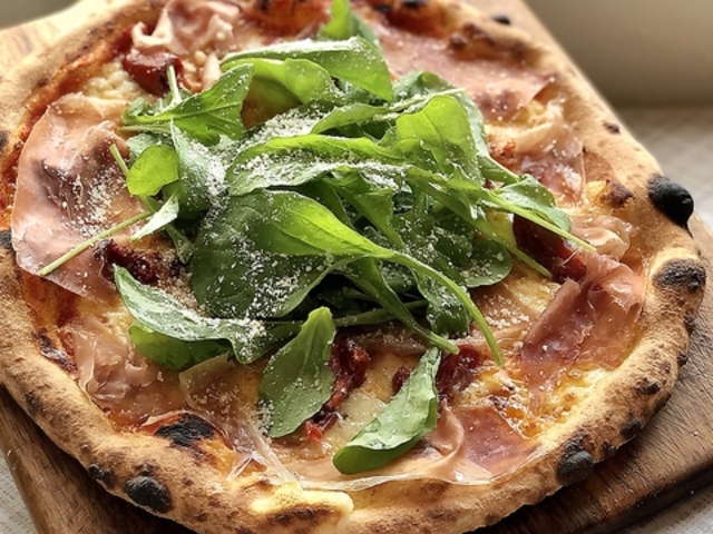 ハレルヤピザの写真1