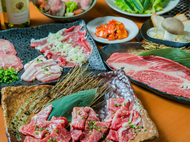 焼肉石屋 府庁前店の写真1