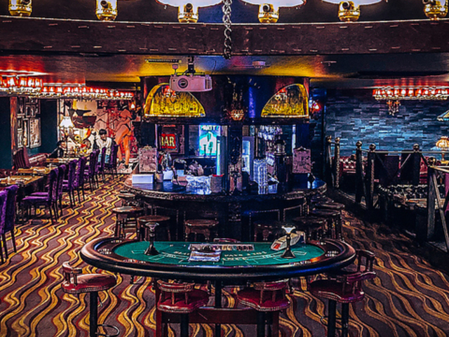 THE HIDEAWAY WARDROBEの写真1