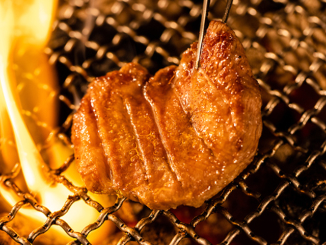 炭火焼肉 ひねらんかいの写真1