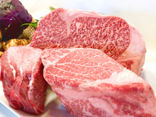 炭火焼肉 力亭の写真1