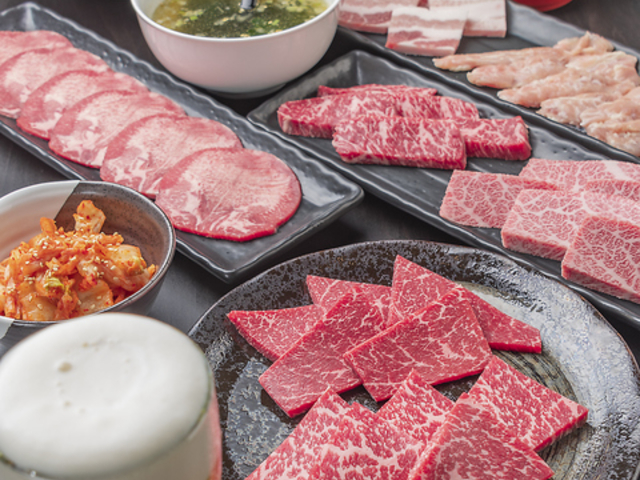 焼肉だるま 朝倉の写真1