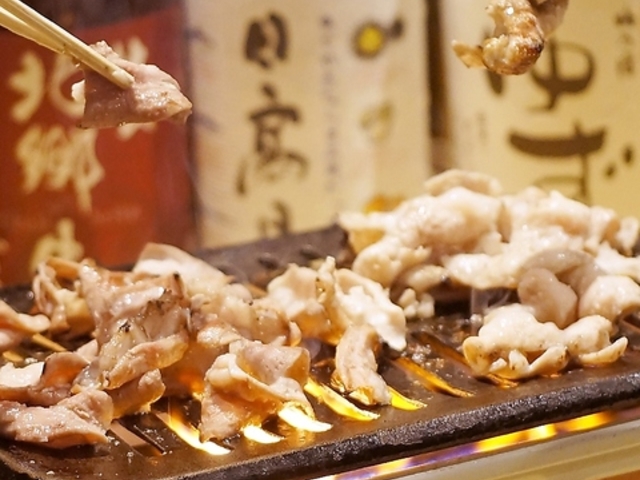 ひよりホルモン石巻店の写真1