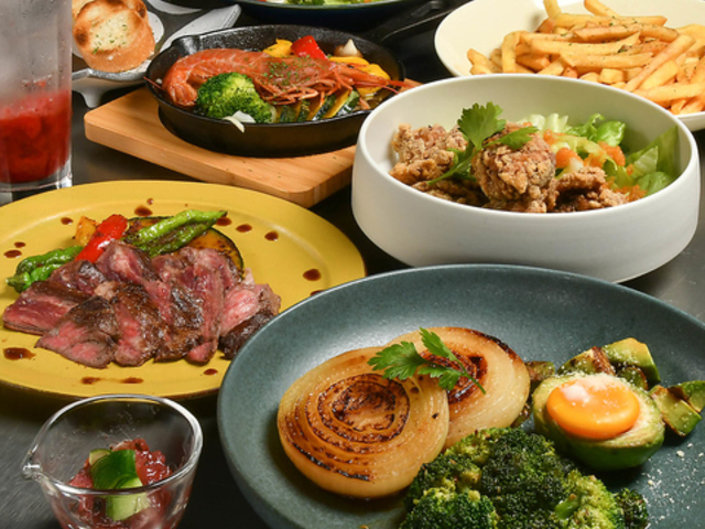鉄と熾火と肉菜 ヒトモシの写真1
