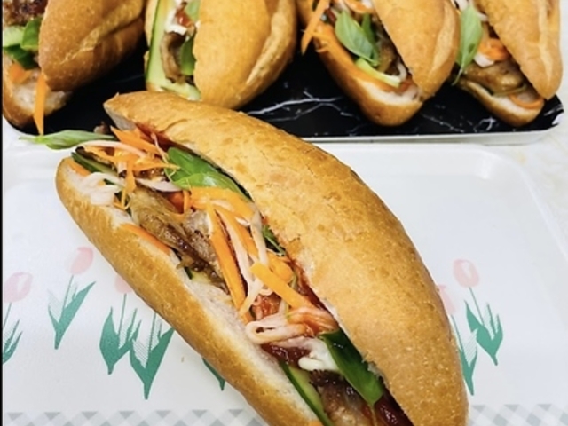 AinMartTukamoto アインマートツカモトの写真1