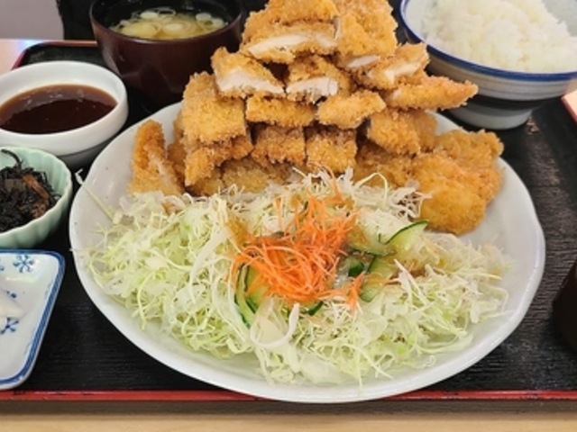 金ちゃん食堂の写真1