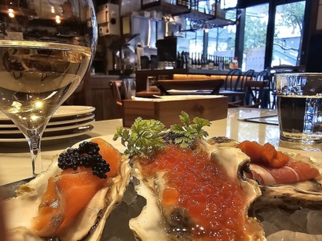 オイスターハウス 西宮店の写真1